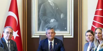 Ekrem İmamoğlu Sinyali Verdi: Yeni Parti Geliyor!