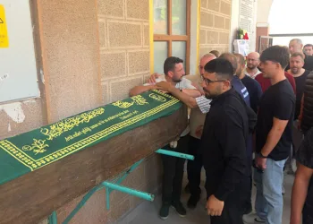 5 TL’lik eksik ödeme yüzünden minibüs karıştı