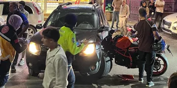 CHP Bursa İl Binasında Kriz! Görev Değişikliği Kararı Sonrası Barikat Kuruldu