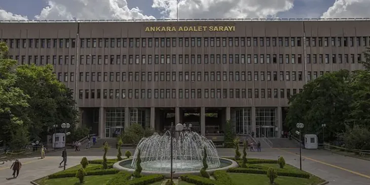 Adliyedeki rüşvet pazarlığını savcı duydu! 100 bin liralık vurgun girişimi ortaya çıktı