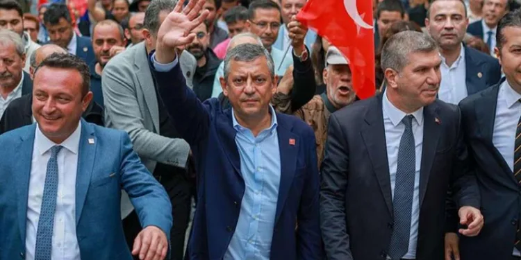 18 Saatlik Zirve Piyasaları Rahatlattı: Petrol Fiyatlarında Büyük Gerileme Yaşandı