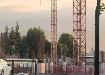 Bursa’da fabrika inşaatında iş kazası: 1 yaralı