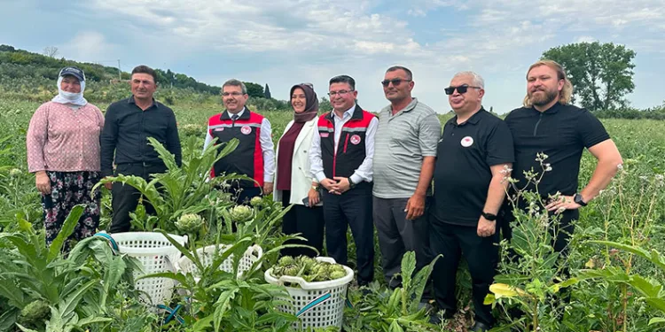 Trafikte “Önüne bak” dedi, ortalık savaş alanına döndü: 6 kişi tutuklandı