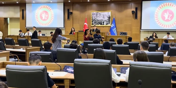 Bursa’da ev almak için biriktirdiği 1 kilo altın çöpe atıldı, ilçe seferber oldu
