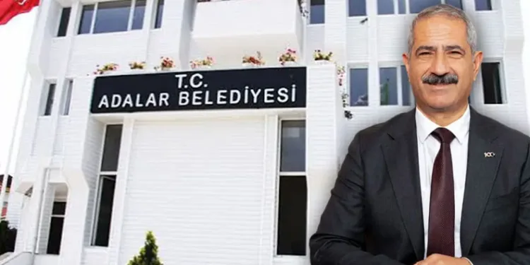 Adalar Belediyesi’ne operasyon: Belediye Başkanı dahil 41 gözaltı