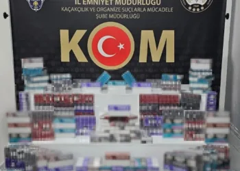Isparta’da kaçak elektronik sigara kartuşu operasyonu: Bin 970 paket ele geçirildi