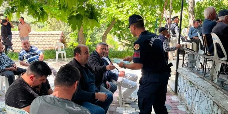 Isparta’da kaçak elektronik sigara kartuşu operasyonu: Bin 970 paket ele geçirildi