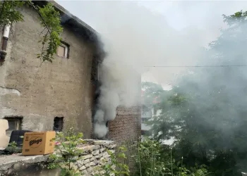Isparta’da kaçak elektronik sigara kartuşu operasyonu: Bin 970 paket ele geçirildi
