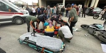 İzmir merkezli 12 ilde FETÖ operasyonu: 80 şüpheli yakalandı