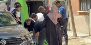 İzmir merkezli 12 ilde FETÖ operasyonu: 80 şüpheli yakalandı