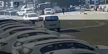 İzmir merkezli 12 ilde FETÖ operasyonu: 80 şüpheli yakalandı