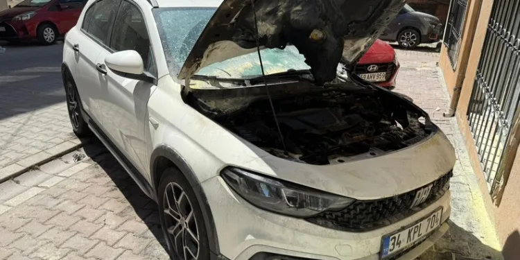 Sakarya’da savcı ile minibüs şoförünün trafikteki kavgası kamerada