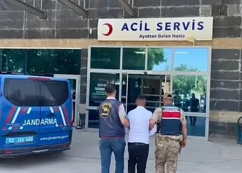 Otomobilin çarptığı 6 yaşındaki çocuk hayatını kaybetti, ailenin feryatları yürek dağladı