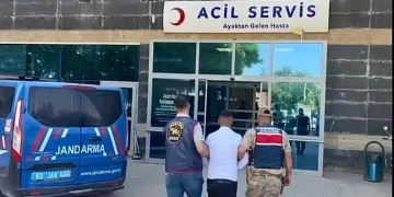Otomobilin çarptığı 6 yaşındaki çocuk hayatını kaybetti, ailenin feryatları yürek dağladı