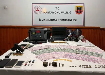 Otomobilin çarptığı 6 yaşındaki çocuk hayatını kaybetti, ailenin feryatları yürek dağladı