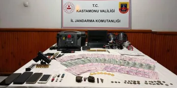 Otomobilin çarptığı 6 yaşındaki çocuk hayatını kaybetti, ailenin feryatları yürek dağladı