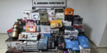 Otomobilin çarptığı 6 yaşındaki çocuk hayatını kaybetti, ailenin feryatları yürek dağladı