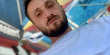 Otomobilin çarptığı 6 yaşındaki çocuk hayatını kaybetti, ailenin feryatları yürek dağladı