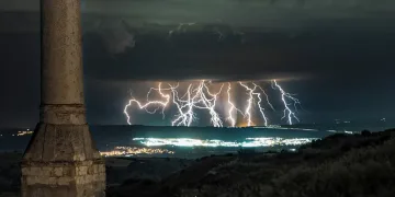 Manavgat’ta otelde klor gazı sızıntısından 25 kişi etkilendi