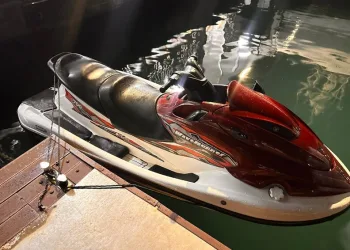 Beylikdüzü’nde taksinin bagajındaki valizde 23 kilogram kokain bulundu: 4 gözaltı