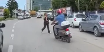 Bolu’da kazadan kıl payı kurtuldular: O anlar kamerada