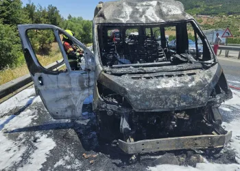 Bolu’da kazadan kıl payı kurtuldular: O anlar kamerada