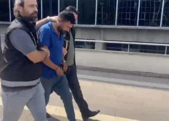 Bolu’da kazadan kıl payı kurtuldular: O anlar kamerada