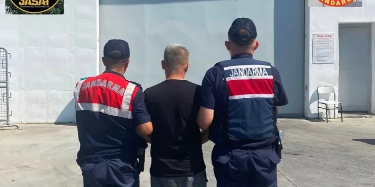 Bolu’da kazadan kıl payı kurtuldular: O anlar kamerada