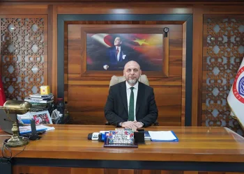 Başkan Aydından Genç Öğrencilere Başarı Dileği