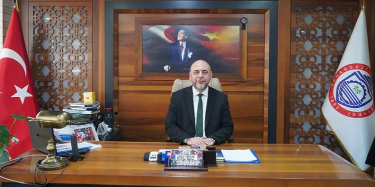 Başkan Aydından Genç Öğrencilere Başarı Dileği