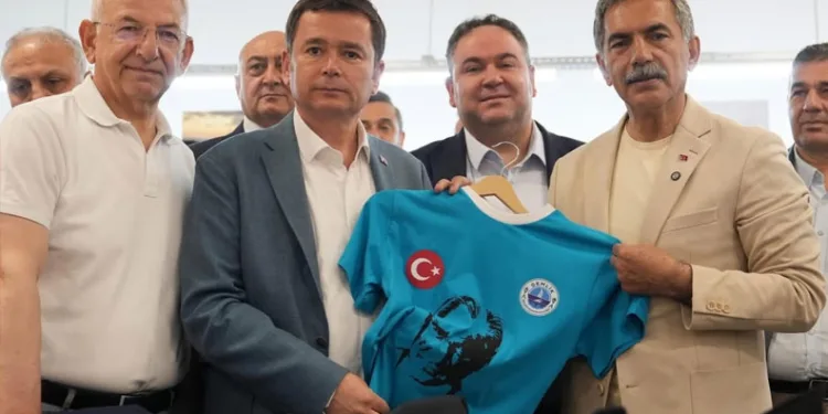 Gemlik’te Kadın İstihdamına Büyük Katkı: Tekstil Atölyesi Açıldı