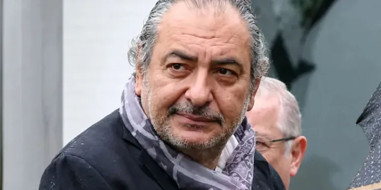 Gazeteci ve haber spikeri Reha Muhtar hayatını kaybetti