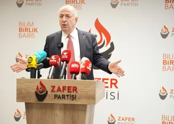 Ümit Özdağ: AK Parti kaybeden partilerin politikalarını uyguluyor
