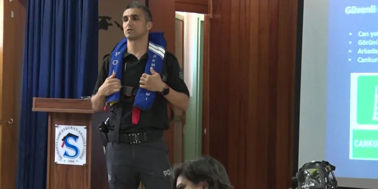 Yaz tatilinde deniz polislerinden kritik uyarılar