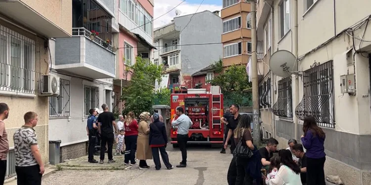 Mahalleliyi sokağa döken panik