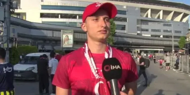 Türk futbolseverlerden Dünya Kupası öncesi ay-yıldızlı ekibe destek