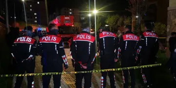 Erzurum’da yangın faciası: Yatağa bağımlı diyaliz hastası kadın hayatını kaybetti