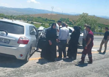 Elazığ’da trafik kazası: 4 yaralı