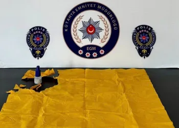 Kütahya’da uyuşturucu operasyonu: 2 şüpheli gözaltına alındı