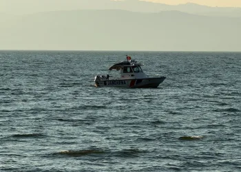 İznik Gölü’nde akıntıya kapılan emekli polis hayatını kaybetti