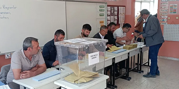 Tokat’ta 5 bin 682 seçmen sandık başına gidiyor