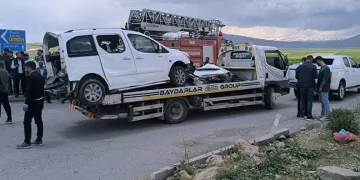 Van’daki feci kaza: Aynı aileden 4 can kaybı