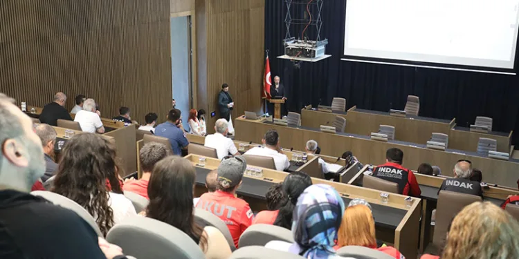İnegöl Belediyesi, çocuk odaklı afet yönetiminde Türkiye’ye yol gösteriyor