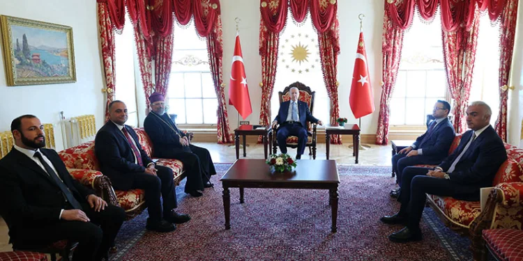 Cumhurbaşkanı Erdoğan, Türkiye Ermenileri Patriği Sahak Maşalyan’ı kabul etti