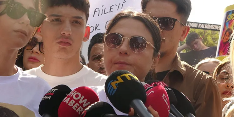 “Bu katillerin aileleriyle görüşmesini istemiyoruz”