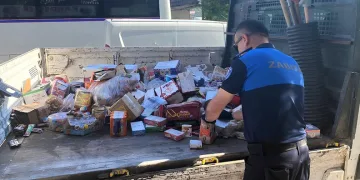 Gemlik’te Sağlıksız Gıda Deposuna Zabıta Baskını