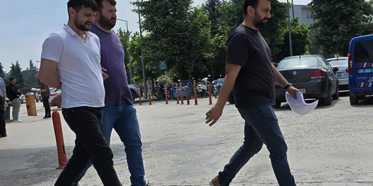 İnegöl’de 10 yıl hapis cezası bulunan şahıs yakalandı