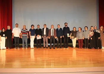 BUÜ’de “Lâmiî Çelebi’nin Kaleminden Bursa” belgeseli izleyiciyle buluştu