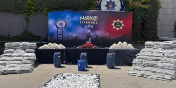 İstanbul merkezli 4 ilde uyuşturucu operasyonu: 110 gözaltı