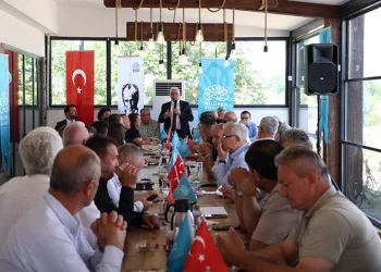 Şadi Özdemir, muhtarlara turizm projelerini anlattı